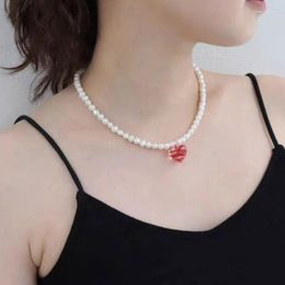 Pendentif Colliers Dopamine Perles Big Loves Heart Collier ras du cou pour femmes Niche élégante chaîne réglable conception simple bijoux