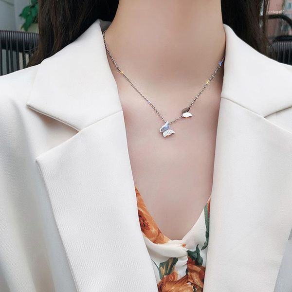 Pendentif colliers Double papillon chandail chaîne clavicule collier pour femmes couleur argent luxe Simple collier bijoux cadeau