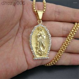 Pendentif Colliers Drop Iced Out Bling Vierge Marie Pendentifs en or pour les femmes Couleur en acier inoxydable Bijoux chrétiens religieux XQDA