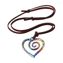 Colliers pendants E0BE Collier de coeur vintage Femelle Tempérament Candarbone Chaîne Leathers Choker Femmes Ridable Bijoux Drop Drop Dhlnt