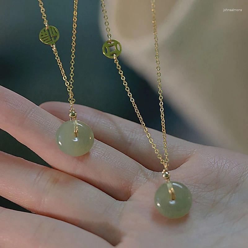 Pendant Necklaces Elbow Bead Chain Hetian Jade Necklace For Women Girl Gift Fresh Temperament Ins Fashion Peace Appiness Jewelry
