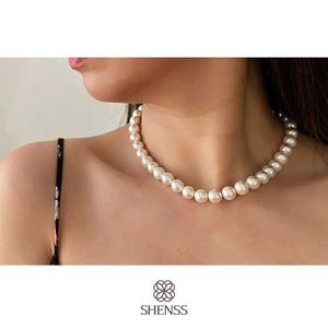 Hangende kettingen Elegant zilver 925 sieraden klassieke temperatuur bruiloft ketting 4-10 mm shell parelcrème 925 sterl zilveren ketting J240516