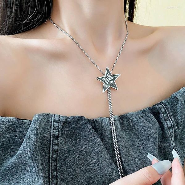 Collares colgantes EMO Grunge 90s Joyería KPOP Vintage Tendencia Y2K Estrella de metal Pentagrama Punk Suéter Cadena larga Collar ajustable para niña