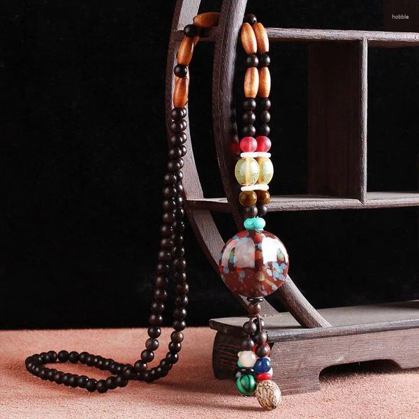 Collares colgantes estilo étnico vintage collar de cuentas de madera nepalí hecho a mano y joyería creativa suéter para mujeres