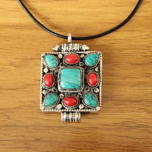 Collares pendientes étnico tibetano plata Metal incrustaciones lapislázuli Coral colorido tienda cuadrado oración Gau caja collar colgante