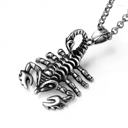 Pendentif Colliers Européens et Américains Personnalisé Alternative Collier en acier inoxydable Petit Scorpion Animal