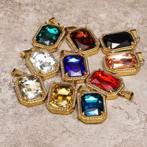 Pendentif Colliers Niche européenne et américaine Hip-Hop Square Multi-Color Gemstone Light Luxe Chaîne de collier en acier inoxydable