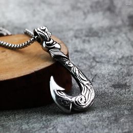 Hangende kettingen Europese en Amerikaanse stijl modieus patroon gepersonaliseerde vishaak viking sieraden heren titanium staal