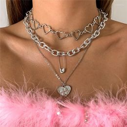 Hangende kettingen overdrijven gouden zilveren kleur holle metaal meerlagige hartportret ketting voor vrouwen pin collier choker sieraden