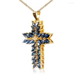 Pendentif Colliers Exquis Rétro Bleu Cristal Dames Collier Simple Mode Incrusté Zircon Strass Croix Bijoux Pour Femmes