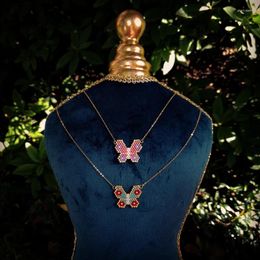 Collares colgantes Fairwhoo Butterfly Necklace Muyuki Bead Jewelry Hecho a mano Linda Lady Acero inoxidable Venta de accesorios al por mayor