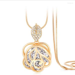 Pendentif Colliers De Mode Alliage Cristal Charme Élégant Longue Fleur Pour Les Femmes En Gros Accessoires Bijoux Cadeaux