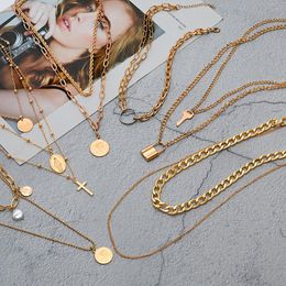 Collares colgantes Moda Bohemia Cadena de perlas para mujeres Colgantes multicapa Collar Retrato Gargantilla de monedas 2022 Joyería de moda Regalos Colgante