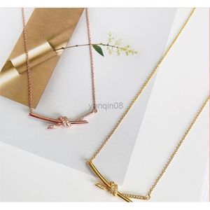 Hanger kettingen modemerk damesjuwelen 2022 nieuwe designer goud en zilveren roségouden sexy sleutelbeen met doos G220908