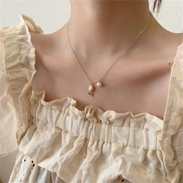 Pendentif Colliers Mode Creative Tulip Perle Collier Lumière De Luxe Pour Femmes Ras Du Cou De Mariage Simple Fête Vintage Bijoux Cadeaux