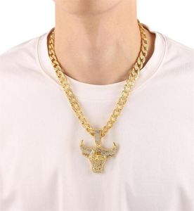 Colliers pendants mode Cuba Men Hip Hop Hop Full Rinestone Bull Head Collier Sparkling Out Gold Punk pour Boyfriend Gift7154495