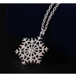 Collares colgantes Moda lindo copo de nieve Navidad breve collar para mujeres niñas regalo de cumpleaños encanto cadena clavicular