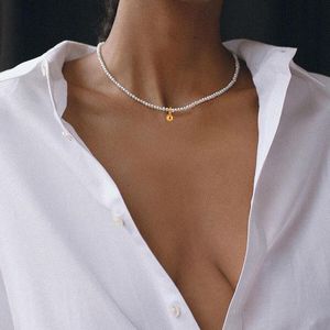 Colliers pendants Collier de tour de cou de perles élégantes pour femmes Chaîne Gold Perle Collier Colliers Chaînes