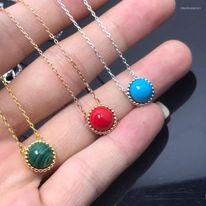 Pendentif Colliers Mode Gilrs Cou Accessoires Simples 1: 1 Bijoux De Luxe Bonne Qualité Forme Ronde Petit Pour Les Femmes Collier