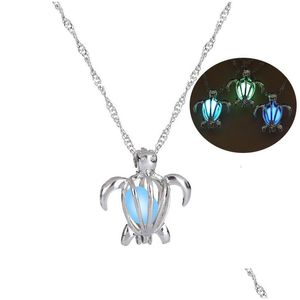 Collares pendientes Moda Resplandor en la oscuridad Collar de tortuga Jaulas de perlas huecas Encanto de tortuga luminosa para mujeres S Joyería de lujo Dro Dhv9E