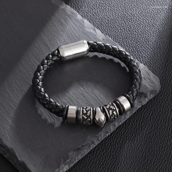 Collares colgantes Moda Gótico Cráneo Cuero Trenzado Hebilla Magnética Pulsera Estilo Punk Masculino Personalizado Hip Hop Tendencia Joyería