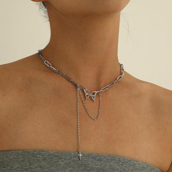 Pendentif Colliers Mode Creux Papillon Collier Ras Du Cou Femmes Argent Couleur Creative Personnalité Simple Gland Croix Bijoux