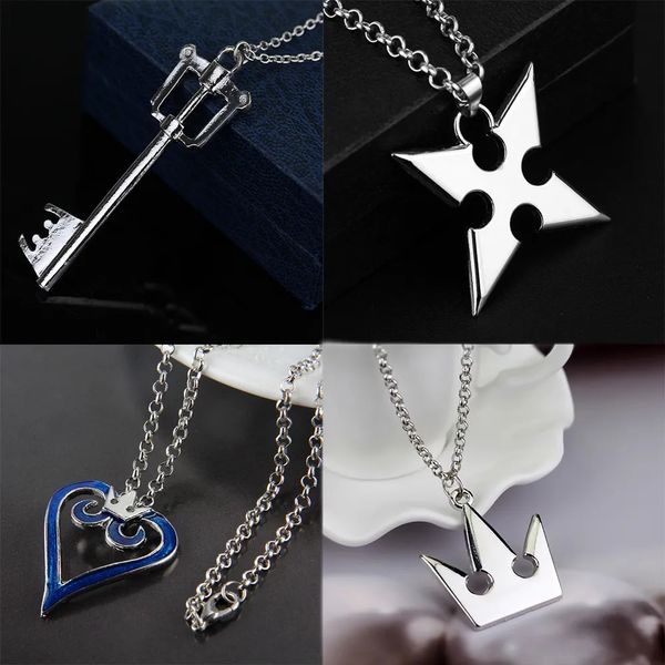 Pendentif Colliers Bijoux de mode Kingdom Hearts Sora Couronne Collier ras du cou Costume fait à la main Clé Charme Pendentif Chaîne Ornement 230928