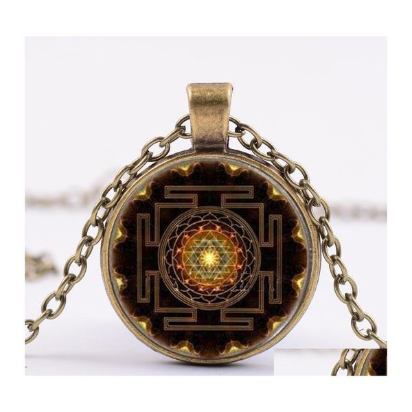 Colliers de pendentif bijoux de mode sacré Sri Lanka Time Gem Cabochon Yantra Collier Poullon Drop Livraison Pendants DHHBH