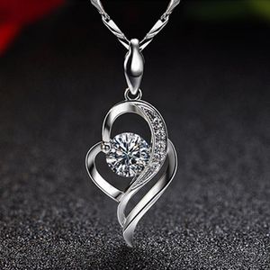 Pendentif Colliers Mode Amour Collier En Argent Femmes Bijoux Brillant Cristal Femmes Beauté Avec Boîte Chaîne En Gros