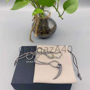 Hanger Kettingen Mode Mannen Designer Ketting Gepersonaliseerde Luxe Sieraden Ossenhoorn Hanger voor Mannen Verjaardag Jubileumcadeau Kettingen