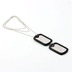 Collares pendientes Moda Estilo militar del ejército Negro Letra de cuatro filas Cadena de etiquetas de perro de doble fila Collar para hombre Hombres Enlace