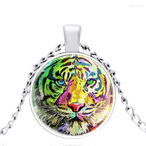 Collares pendientes Moda Pintura al óleo Diseño de tigre Cúpula de cristal Encanto Collar fresco Hombres Mujeres Joyería Regalos