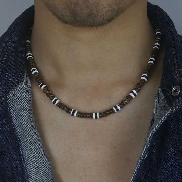 Collares colgantes de moda collar de cuentas de campo retro para hombres collar de surf de cáscara de coco