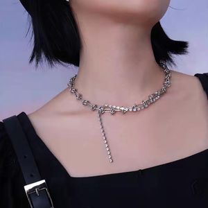 Hanger kettingen mode glanzende zirkoon strass ketting hangende ketting ins metalen knoop koorts voor vrouwen meisje feest chunky sieraden cadeaumpen