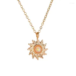 Colliers pendentifs Collier de tournesol de la mode pour femmes Exquise Little Sun Flower Clavicule Chain de bijoux DIY ACCESSOIRES DE PART