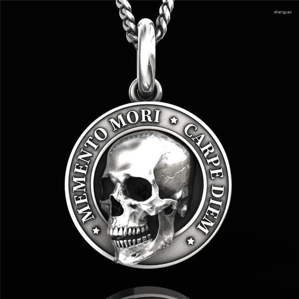 Colliers pendentifs Fashion Vintage Carpe Diem Letter Collier Skull For Hommes Punk Christmas Squelette Femmes Cadeaux en gros