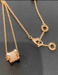 Pendentif Colliers Collier de mode pour femmes plein de diamants petit pendentif collier ennemi de mariage bande de fiançailles bijoux cadeau x0913