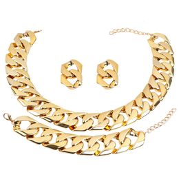 Collares colgantes FishSheep Hiphop Color dorado Acrílico Gran cadena gruesa Gargantilla Collar Conjunto para mujeres Cadenas góticas Collar Accesorios de moda 231214