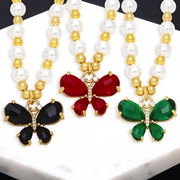 Pendentif Colliers FLOLA Grand Cristal Rouge Papillon Pour Femmes Cuivre Plaqué Or Perles Blanc Perle Collier Élégant Bijoux Cadeaux Nkeb618