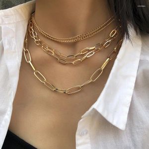 Colliers pendants Flola Gold plaquée Coubain Link Collier Collier pour femmes Courb Punk Bijoux Punk Bijoux Nker04