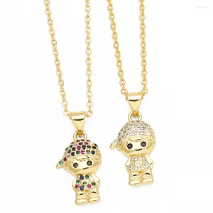 Collares colgantes FLOLA Pequeño chapado en oro Cool Boy para niños Cobre CZ Cristal Familia Joyería Regalos de cumpleaños Nkes84