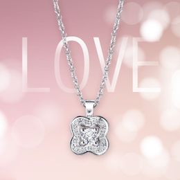 Hanger Kettingen Vierbladige bloem vol diamanten halsketting Love N°1 luxe Frans Parijs originele sieraden Mauboussin collier damesgeschenk groothandel 230530