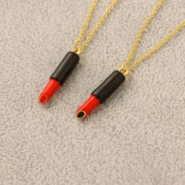 Hangende kettingen Franse emailglazuur lippenstift vorm temperament ketting vrouwelijke retro straat