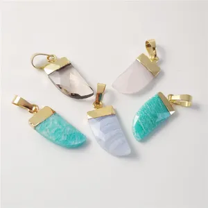 Colliers pendants Fuwo Crystal naturel Crystal Small Horn Golden Staled Stone Charms Accessoires pour femmes Bijoux faisant 5pcs / lot PD150