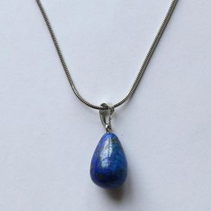 Colliers pendentif gagne 15x25 mm pierre naturelle petite goutte de guerre avec collier en acier inoxydable de 50 cm pour cadeau ami