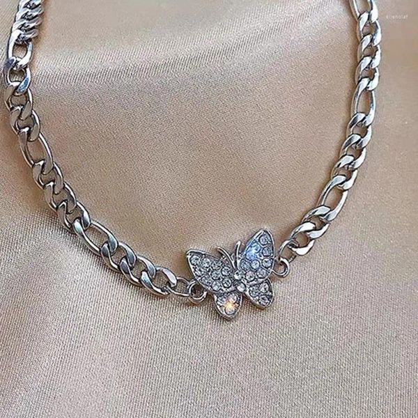 Colliers pendants Collier de papillon de chaîne de couleur argentée géométrique pour femmes Charm Choker Boho Beach Jewelry Gift