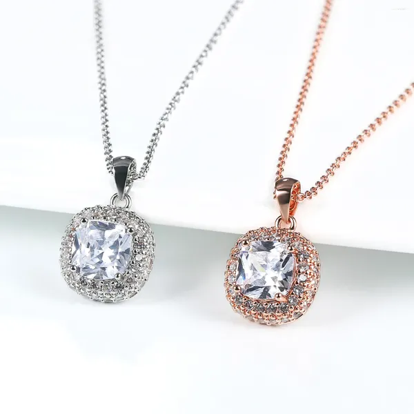 Colliers pendants Collier CZ Crystal Square Geométrique pour les femmes Love Luxury Bijoux de mode de mariage N111