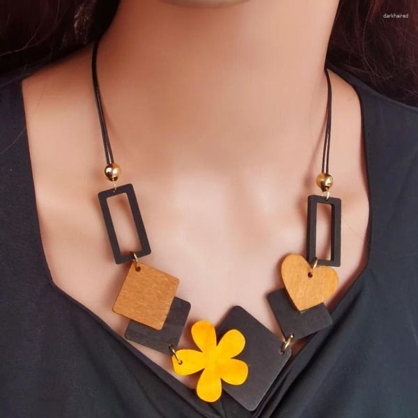 Collares colgantes Geométrico Flor de madera Suéter Cadena Collar Vintage Estilo étnico Mujer Joyería