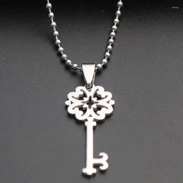 Pendentif Colliers Cadeau En Acier Inoxydable Rétro Fleur Clé Collier Amour Coeur Serrure Symbole Unique Flocon De Neige Outil De Déverrouillage Creux