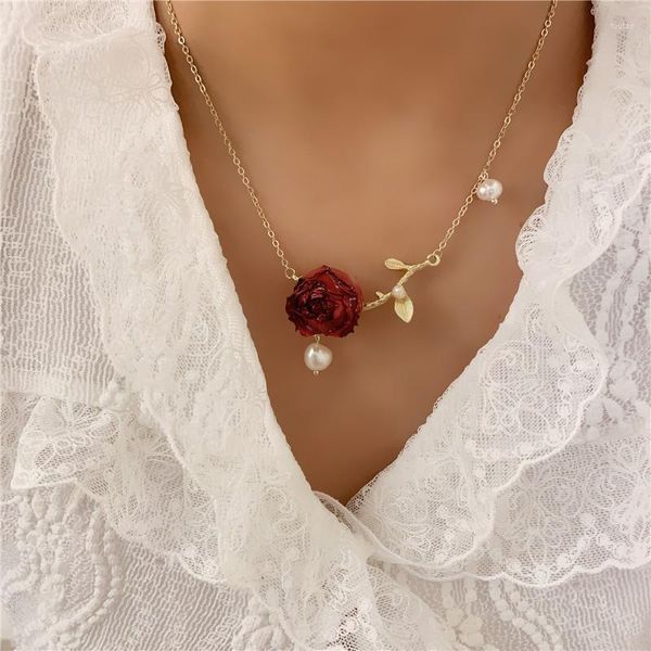 Collane con ciondolo Collana da donna per ragazza Bellissimo bracciale in rame Fiore vero rosa con perla Catena stile clavicola stile pastorale Sposa d'arte